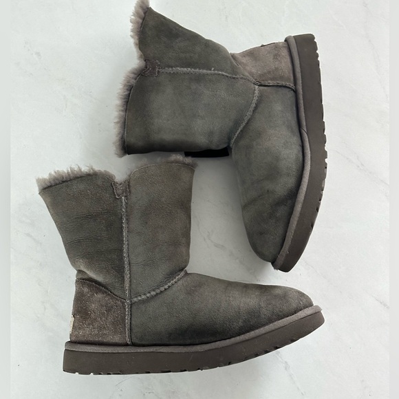 UGG boots - Picture 7 of 10